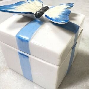 Vtg Butterfly Ceramic Trinket Ring Box Blue & White Gift Design Shafford Japan